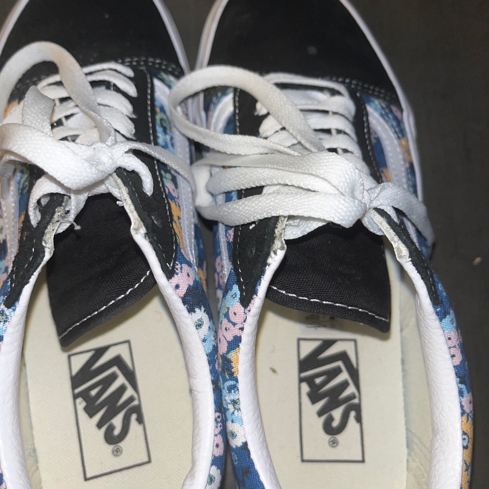 Vans shoes